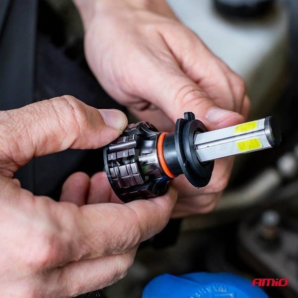 Λαμπτήρες αυτοκινήτου LED COB 4 πλευρών AMIO H8/H9/H11