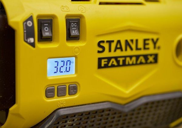 Φορητός αεροσυμπιεστής αυτοκινήτου STANLEY SFMCE520B 18 V