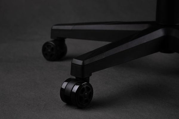 SENSE7 Vanguard Πολυθρόνα Gaming Υφασμάτινη Μαύρη
